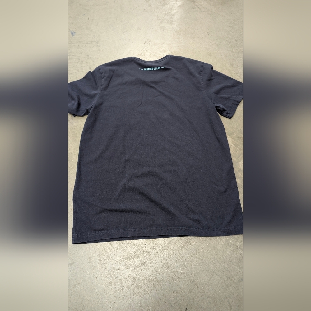 Adidas Shirt Sleeve Tee, Medium - Picture 3 of 5